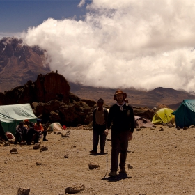 Обзорно: -  Mt. KILIMANJARO   -  вр. Ухуро 5895м.......  - AFRIKA ..... снимка № 11