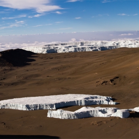 Обзорно: -  Mt. KILIMANJARO -  вр. Ухуро 5895м.......  - AFRIKA ..... снимка № 14