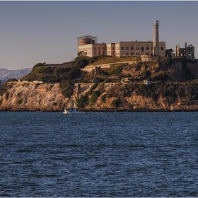 Островът на пеликаните - Alcatraz. От тук е успял да избяга само...Clint Eastwood.