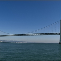 Oakland Bay Bridge - завършен 12 Ноември 1936 - шест месеца преди Golden Gate Bridge.