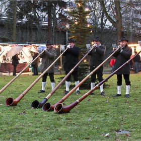 Weihnachtsmarkt  2011 - Bad Munster am Stein  - квинтет Алпийски рог