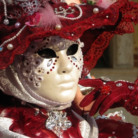 Red and white, Carnival in Venice