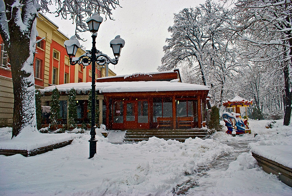 Когато сняг забръска ......