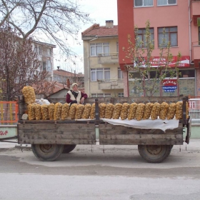 хайде на картофите...