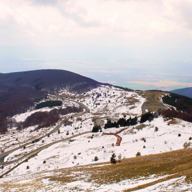 Пролетен пейзаж в планината