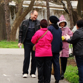 Почистване на градския парк в Ямбол /02.04.2011/ -5