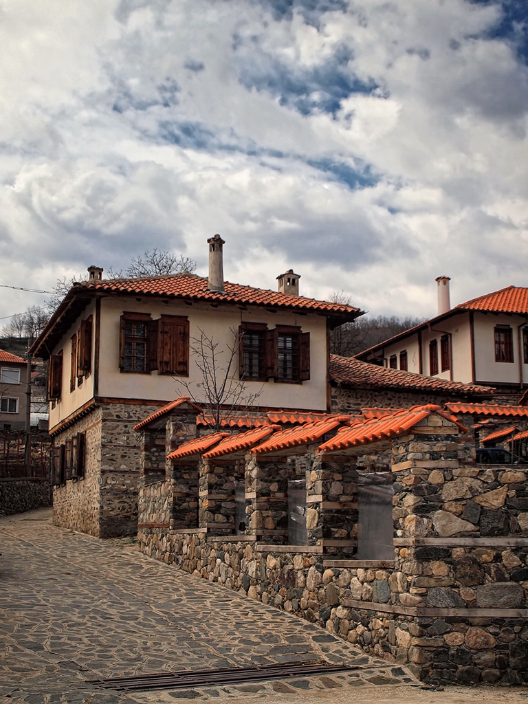 Златоград 4
