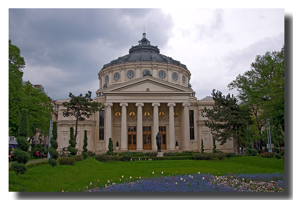Атинеума в Букурещ