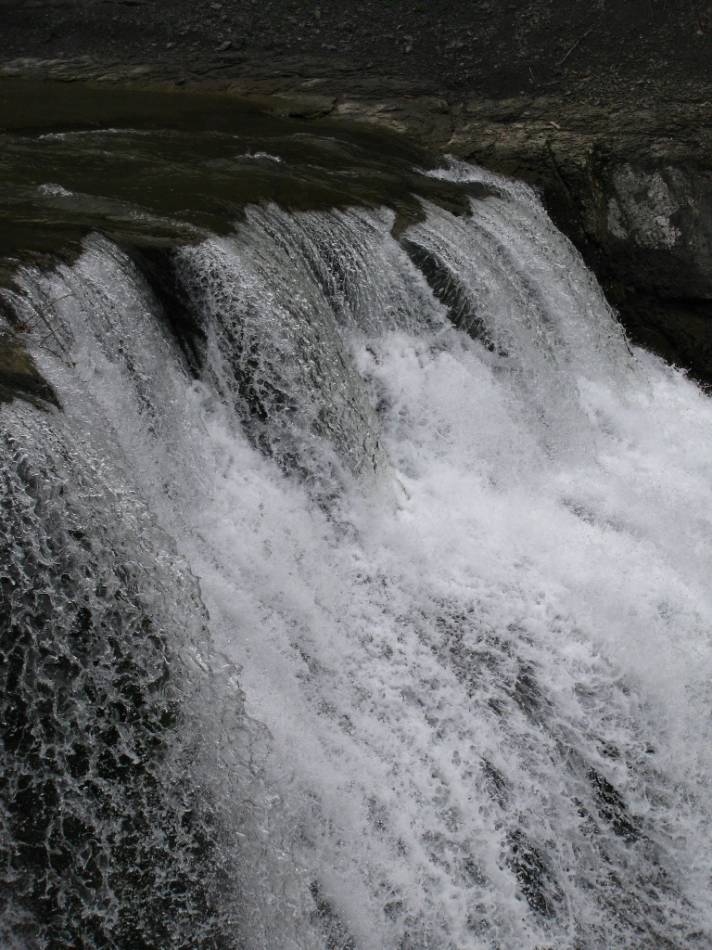 Христовски водопад