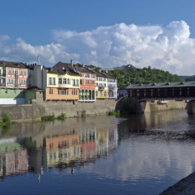 Покритият мост в Ловеч, Вароша