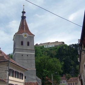 Крепостта Rasnov (ХІV век) и саксонската църква