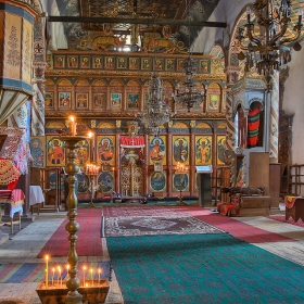 Храмът 