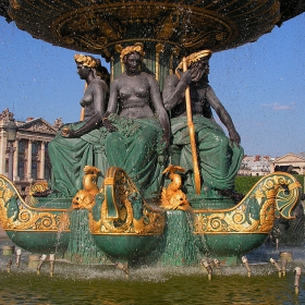 Париж - Place de la concorde - Fountain - Детайл