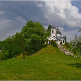 край езерото