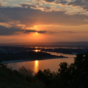 Залез във Варна