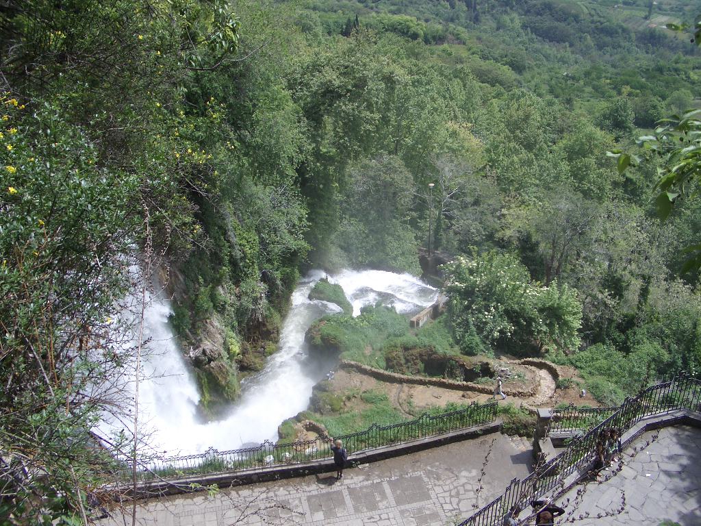 Водопадче