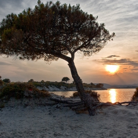 Залез над Karidi Beach