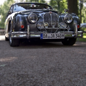 Jaguar Mark II 3.4 - 1959  (Да не се бърка с Canon Mark II :) )