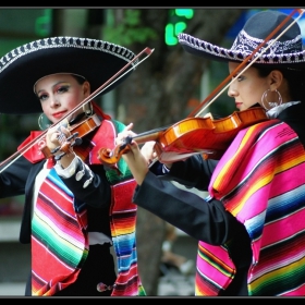 Mariachi...