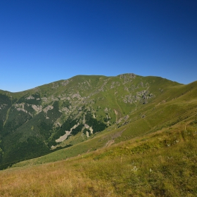 Поглед към връх Амбарица