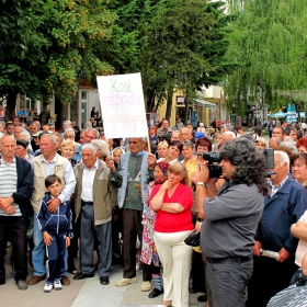 Протест в Девин против закриването на болницата 2