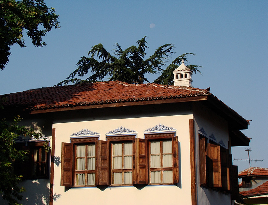 Утро в стария град