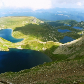 Сълзата, Окото, Бъбрека, Близнака, Трилистника, Рибното, Долното езеро...