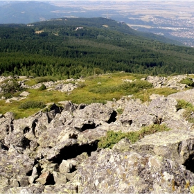 Поглед от връх Камен дел