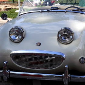 Едно много симпатично личице(1958 Austin-Healey Sprite Convertible)