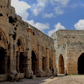 Сирия, Crak des Chevaliers, входът към църквата