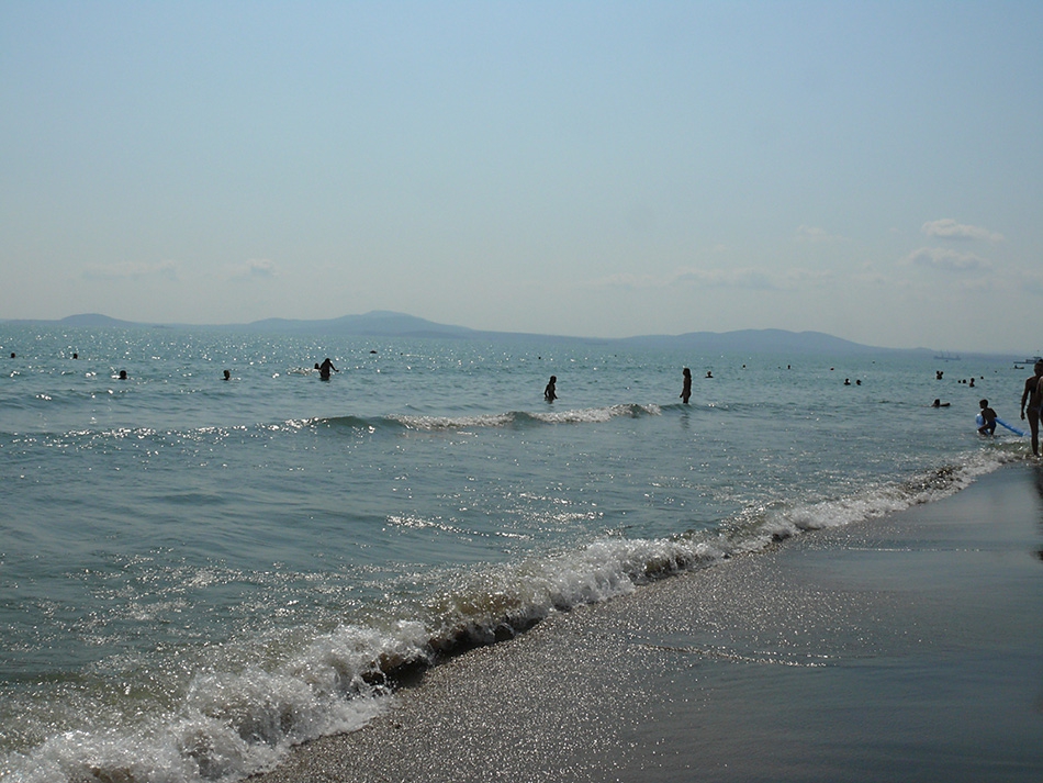 море