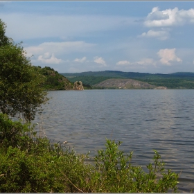 язовирно
