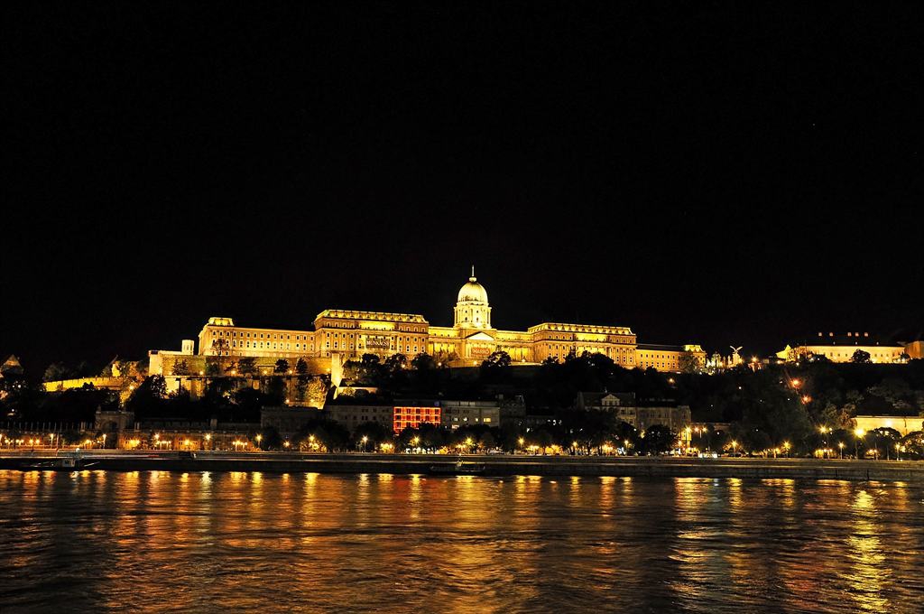 Budapest at Night 6