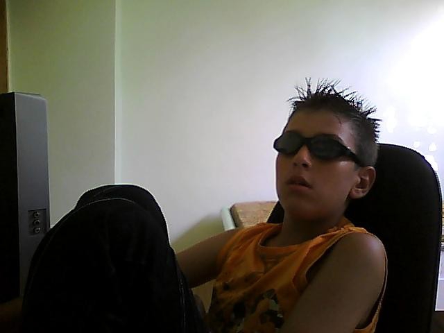 Az we chovek
