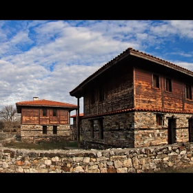 Съвременни къщи от с. Бръшлян