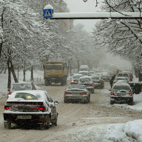 Все още се движат...