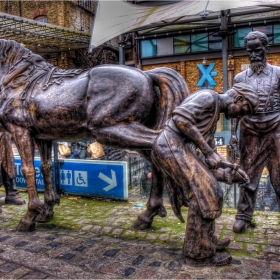 Camden Town - Stable Market - като истински