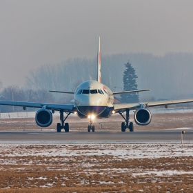 Line up RWY 27