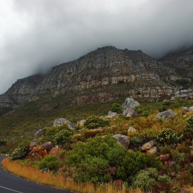 По панорамния път в Table Mountain над Cape Town