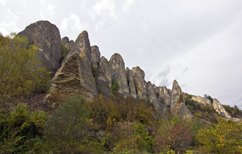 Каменните кукли