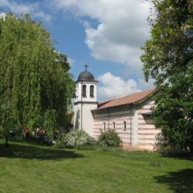 Храм Св.Георги в Долни Лозен