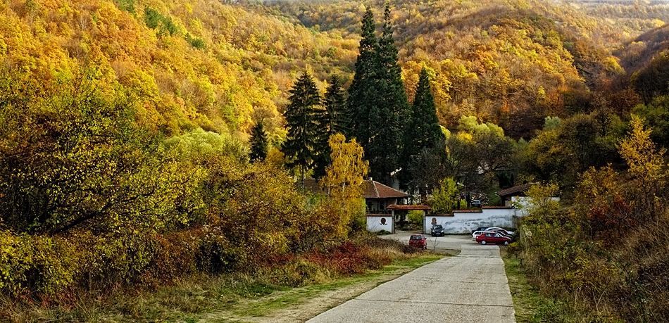 Германски манастир