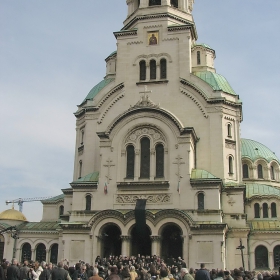 Тъжна България...  Днес българите се разделиха с патриарх Максим...