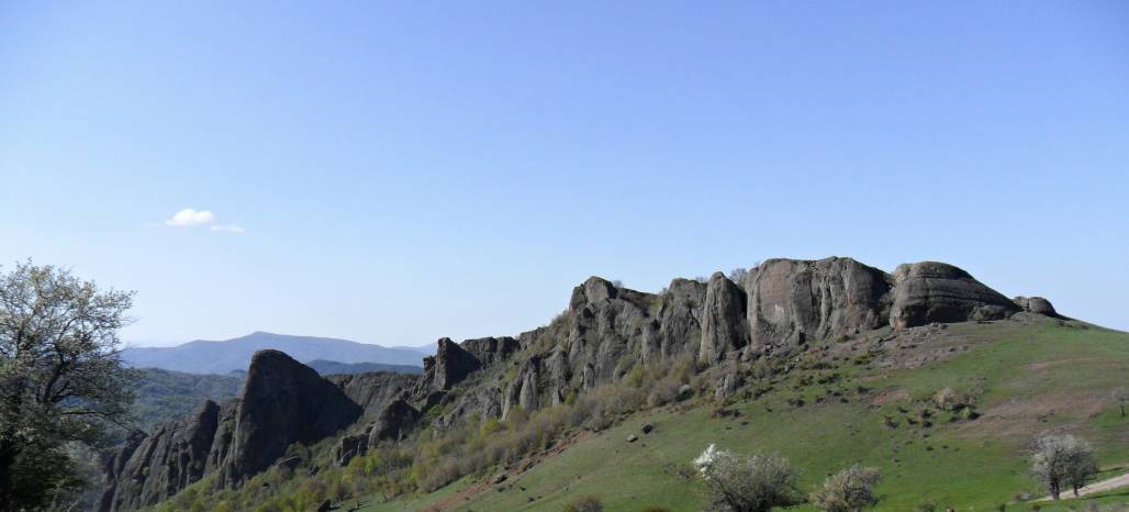 Коматински скали