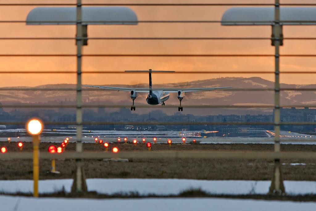 Cleared to land .....