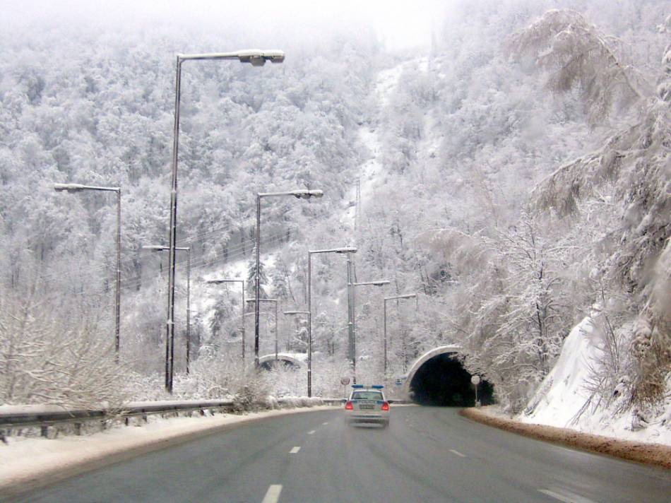 TUNELAT