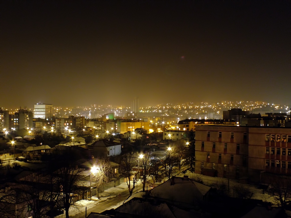 Февруарска нощ