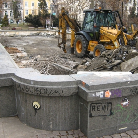 450 000лв.