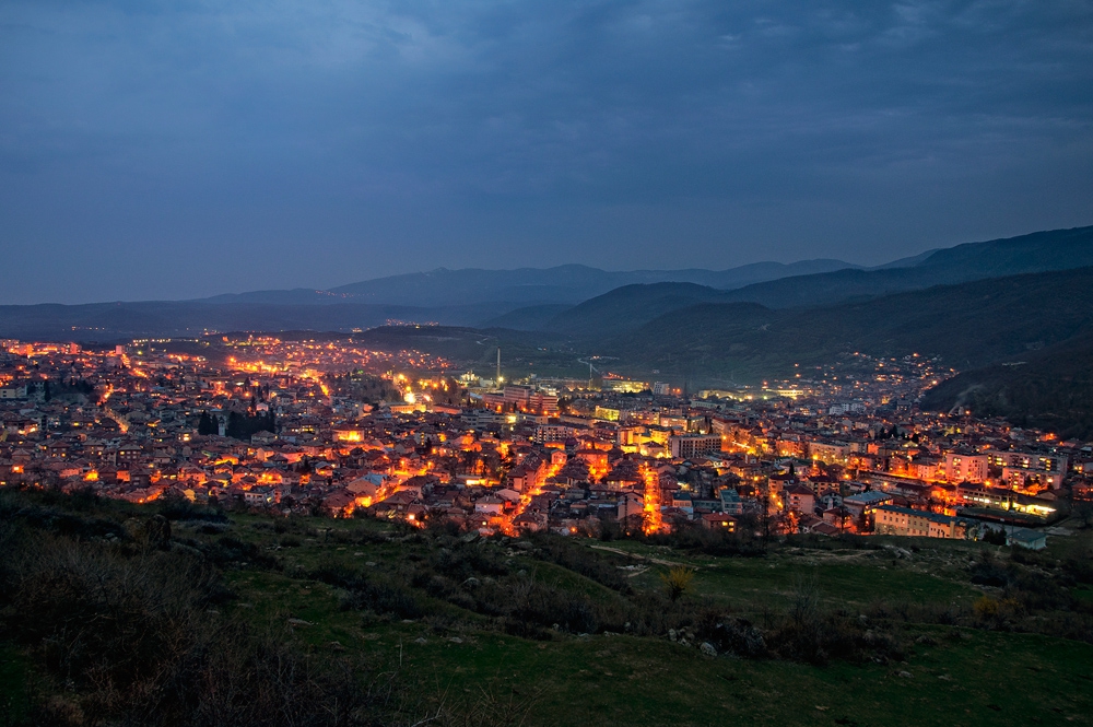 Вечерно край град Пещера