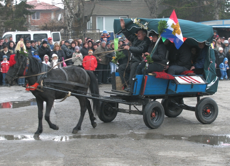 Народният обичай Тодоровден 2012 в с.Мрамор/8/